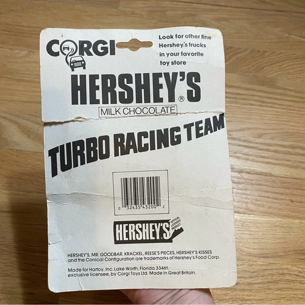 Hershey’s Turbo Racing Team Car Toy NEW Brown Vintage Die Cast Metal